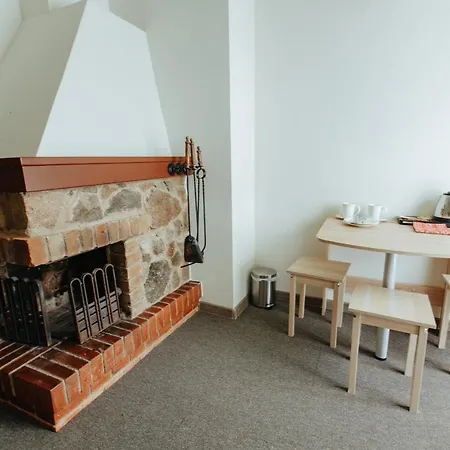 Hotel Mini *